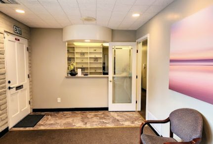 Ryan Senft, DDS dental office at Cupertino, CA