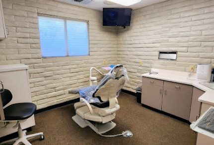 Ryan Senft, DDS dental office at Cupertino, CA